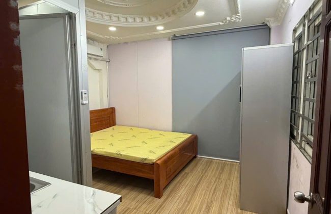 Nhà mặt tiền đường 21 Gò Vấp, 4m x 18m (72m2), 6 tầng, tiện kinh doanh, có thang máy.