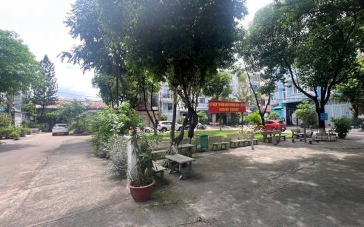 Bán Nhà Đường Số 21, Phường 8, Gò Vấp – Nhà 4 Tầng, 4x16m, thoáng với 2 giếng trời